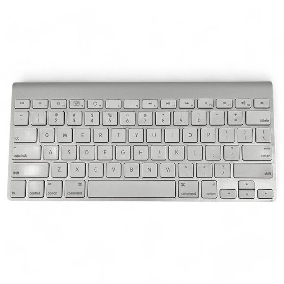 OEM Genuine Apple Magic Wireless Bluetooth Keyboard 3rd Gen A1314 WORKS - Picture 1 of 9